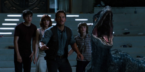 Jurassicvault_JW_4kHD_360.jpg