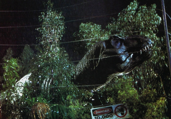 jurassicvault_JP_stills_315.jpg