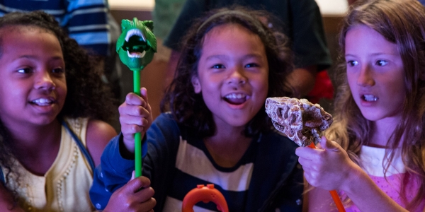 kids-at-presentation-smiling.jpg