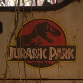 original-jurassic-park-jeep-door.jpg